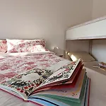 La Casa Del Merlo Дом отдыха *