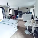 La Casa Del Merlo *