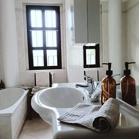 La Casa Del Merlo