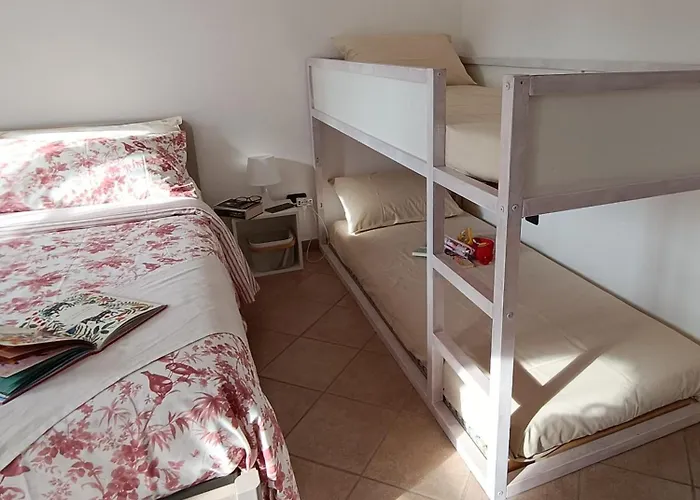 La Casa Del Merlo Feriehus Rodello