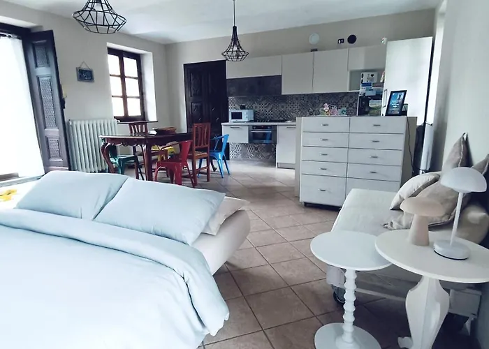 La Casa Del Merlo *