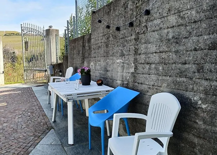 別荘 La Casa Del Merlo Rodello